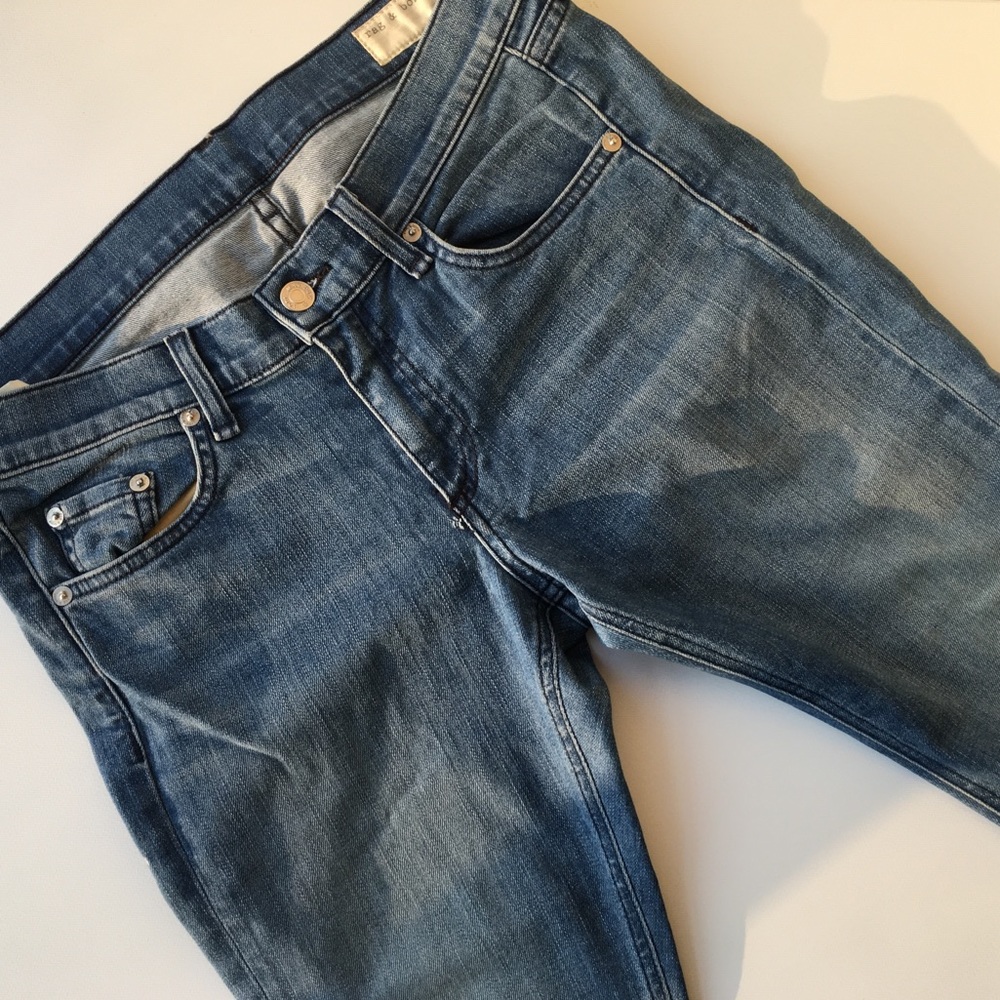 RAG AND BONE MEDIUM WASH SKINNY JEANS SZ 27